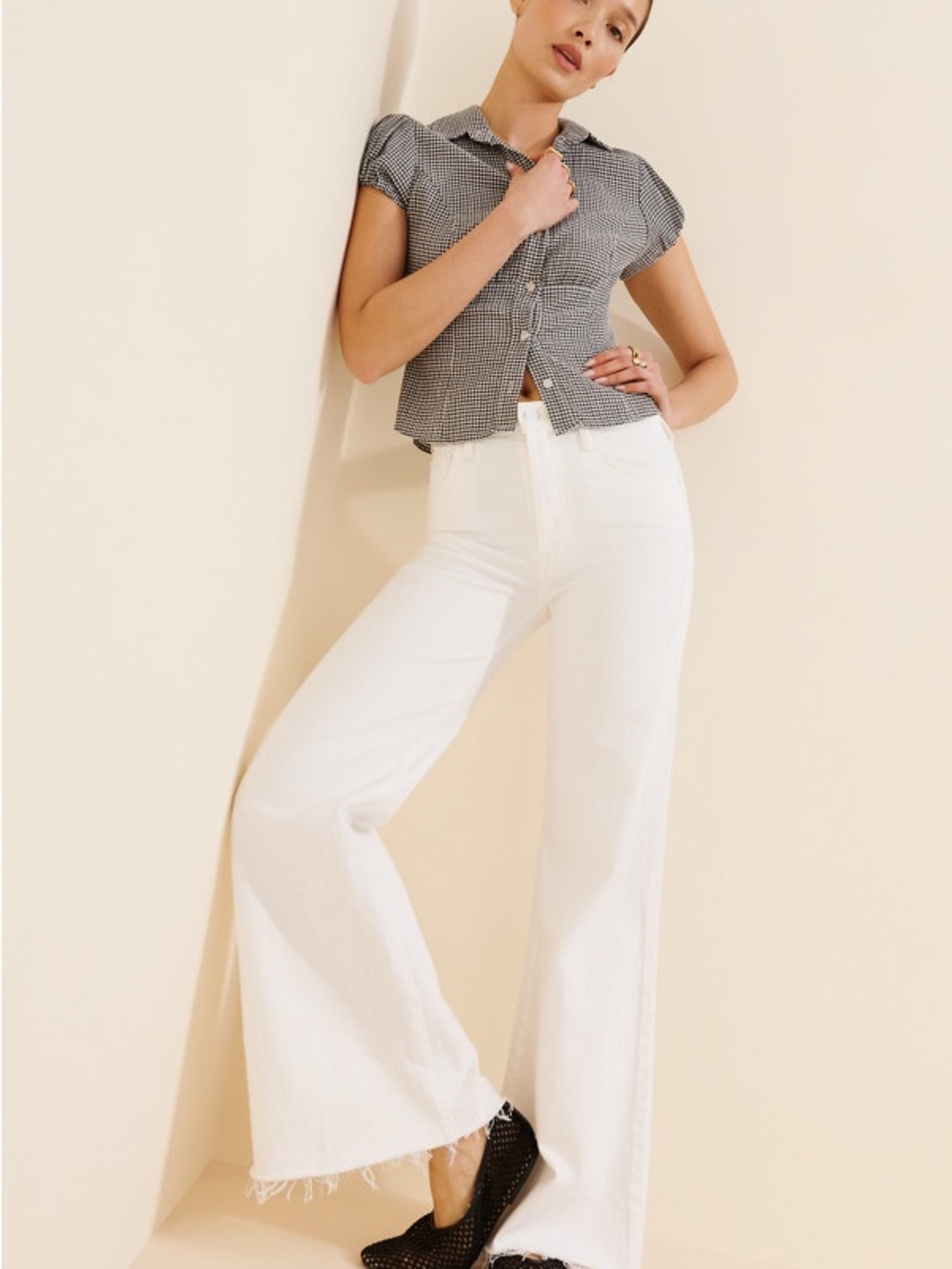 MOTHER Tomcat Roller Fray Jeans White
